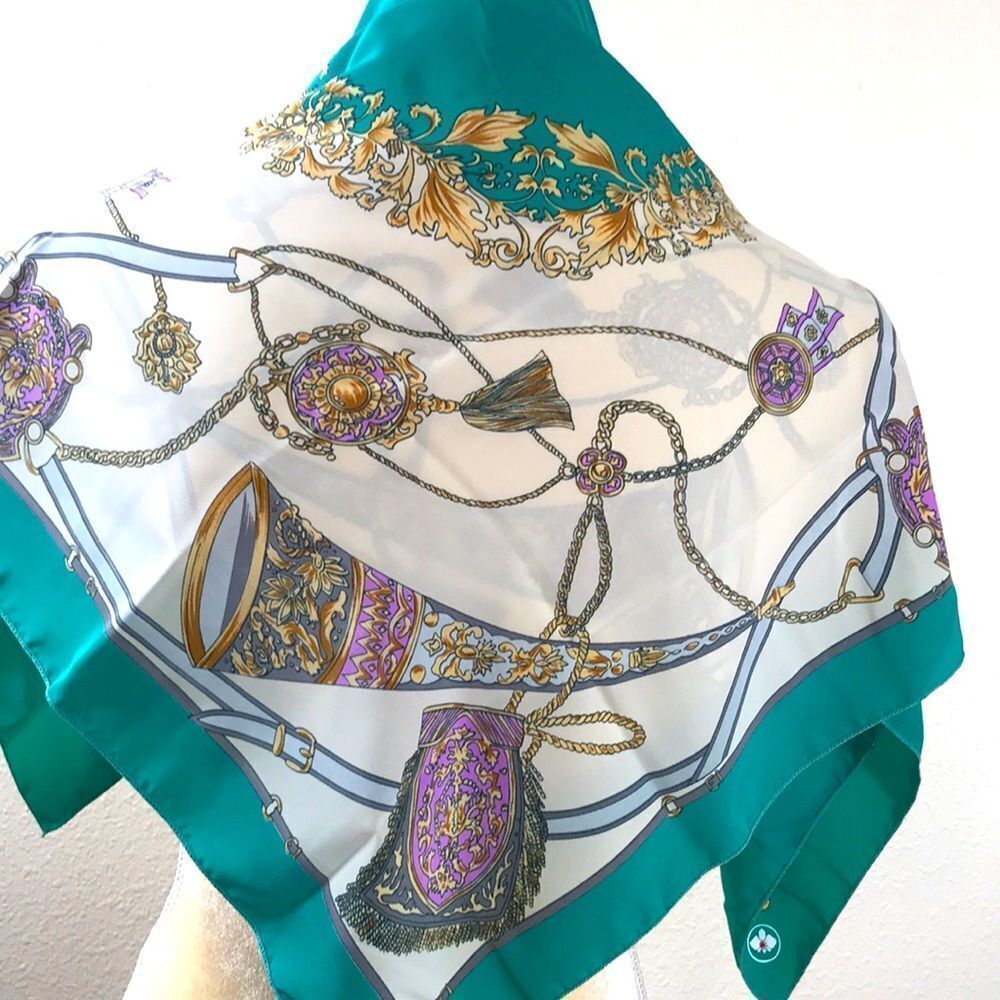 Vintage 80s Scarf - Picture 6 of 8